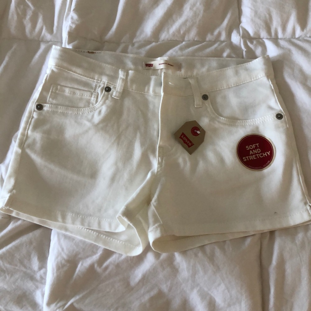 Levi’s white jean shorts